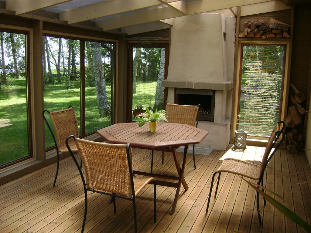 Mere Holiday House Salme Номер фото