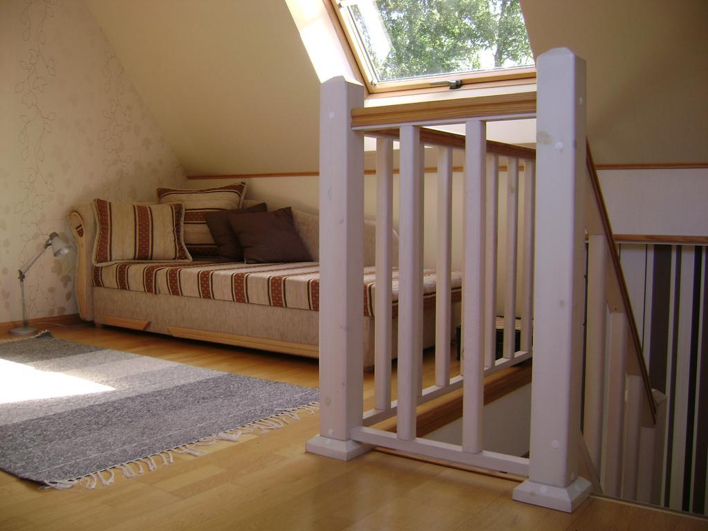 Mere Holiday House Salme Екстер'єр фото